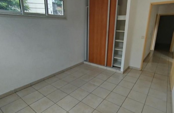 Vente Appartement 57m&sup2; 2 pi&#232;ces Les Avirons