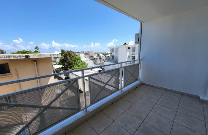 Location Appartement 97400