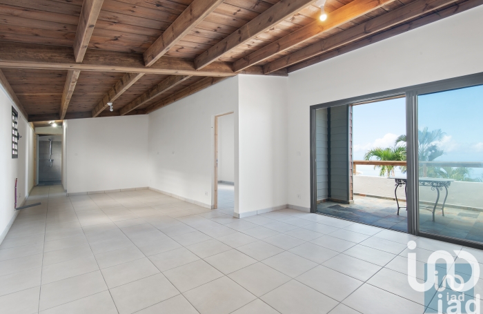 Vente Maison 183m&sup2; 8 pi&#232;ces Piton Saint Leu