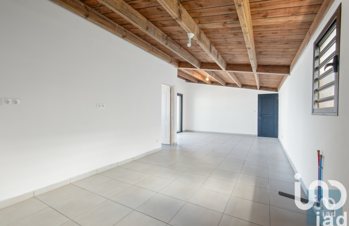 Vente Maison 183m&sup2; 8 pi&#232;ces Piton Saint Leu