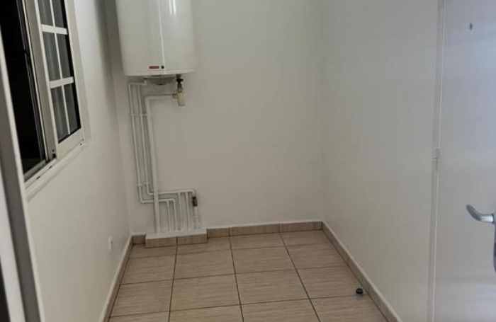 Location Appartement 63.9m&sup2; 2 pi&#232;ces Le Tampon