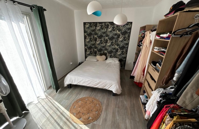 Vente Immeuble 242m&sup2; 9 pi&#232;ces Le Tampon