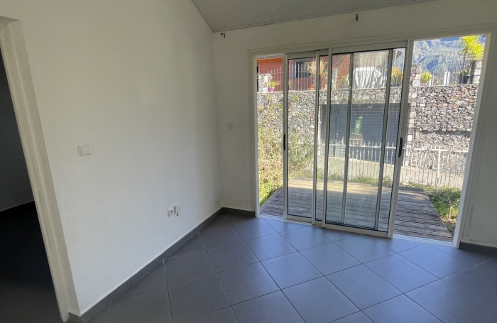 Vente Maison 50m&sup2; 4 pi&#232;ces Cilaos