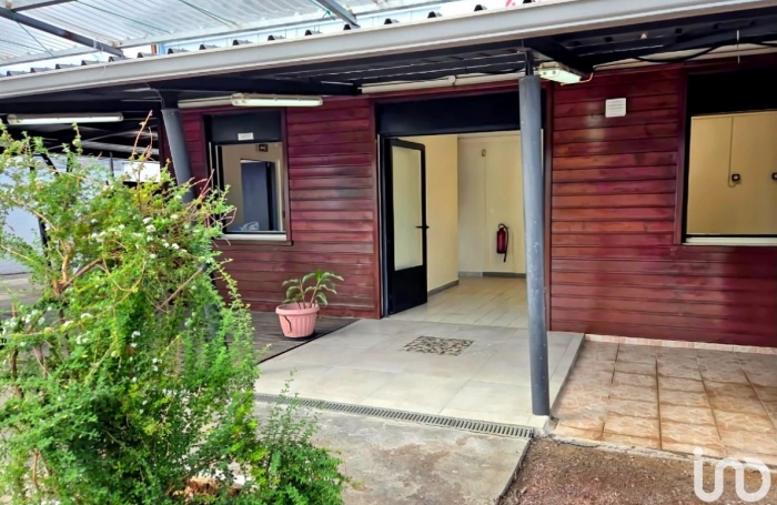 Location Fonds de commerce 33m&sup2; Saint Louis