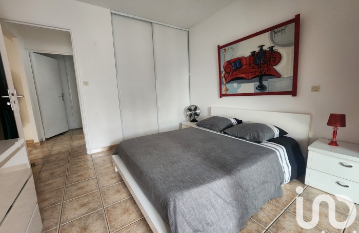 Vente Appartement 117m&sup2; 4 pi&#232;ces Saint Gilles les Bains