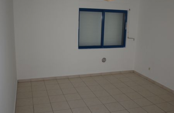 Location Appartement 20m² 1 pièce Sainte Clotilde