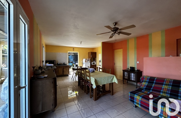 Vente Maison 120m&sup2; 4 pi&#232;ces Petite île