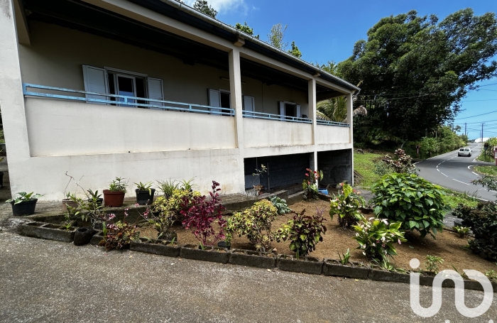 Vente Maison 120m&sup2; 4 pi&#232;ces Petite île
