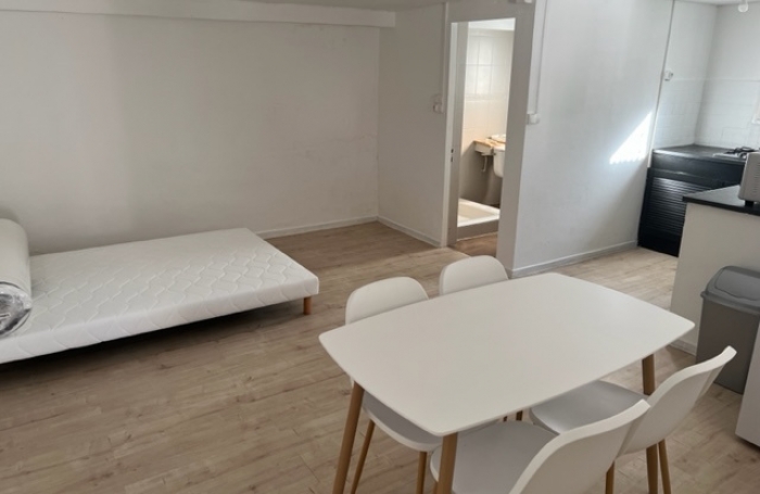 ENSEMBLE IMMOBILIER - 97410 SAINT-PIERRE