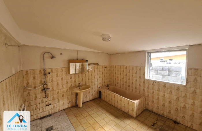 SAINT PIERRE 97410 - VILLA F4 SPACIEUSE ET CONFORTABLE  - SECTEUR RECHERCHE