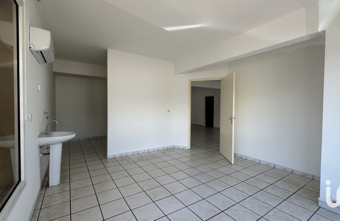 Location Local commercial 72m&sup2; Saint Joseph
