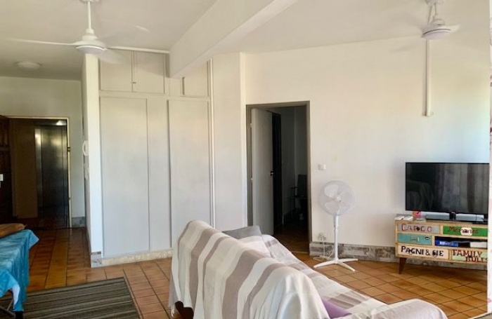 Vente Appartement 59m&sup2; 2 pi&#232;ces Saint Gilles les Bains