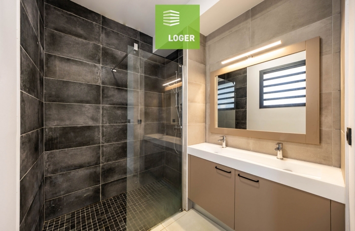 Location Maison 86m² 4 pièces Saint-Pierre