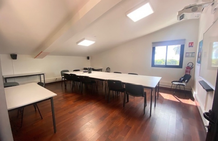 Vente Immeuble 360m&sup2; 16 pi&#232;ces Saint Paul