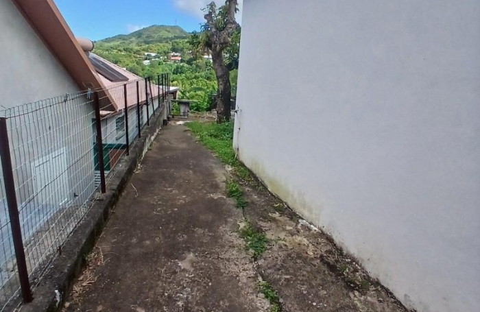 Vente Maison 40m&sup2; 2 pi&#232;ces Etang-Sale