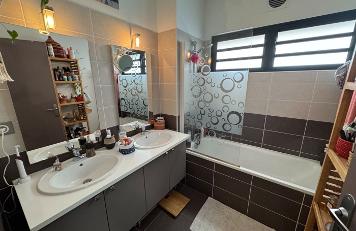 Vente Appartement 97m² 4 pièces Sainte Marie
