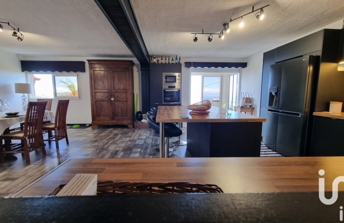 Vente Maison 242m&sup2; 6 pi&#232;ces L'Entre Deux