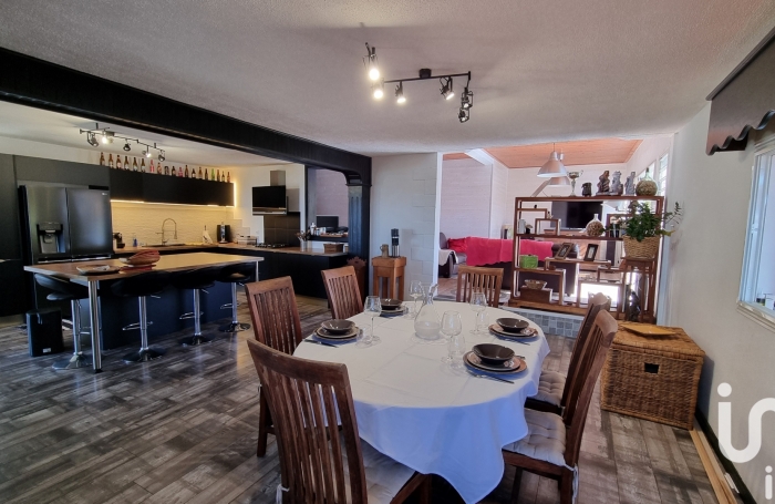 Vente Maison 242m&sup2; 6 pi&#232;ces L'Entre Deux
