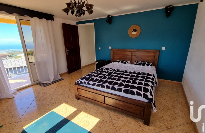 Vente Maison 242m&sup2; 6 pi&#232;ces L'Entre Deux