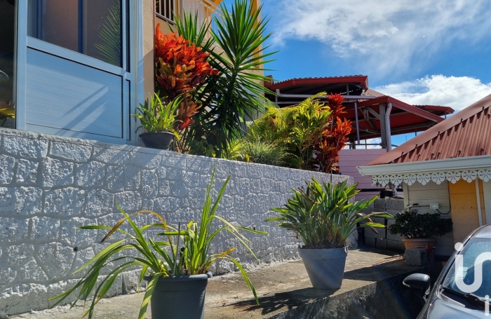Vente Maison 242m&sup2; 6 pi&#232;ces L'Entre Deux