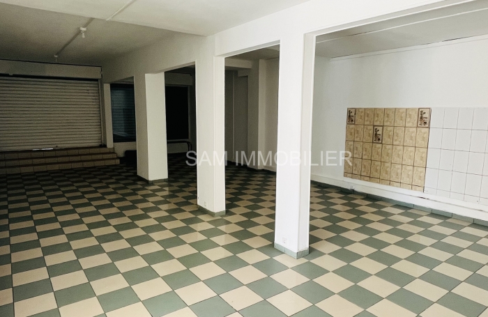 Local commercial 110m2 - Quartier La Providence - Saint-Denis