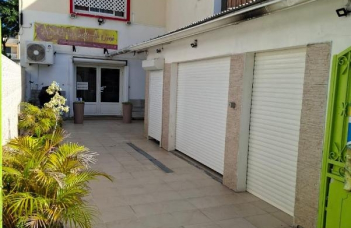 Vente Local commercial 183m&sup2; Saint Denis
