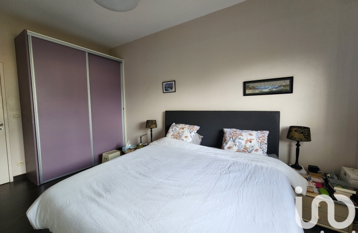 Vente Divers 177m&sup2; 7 pi&#232;ces Saint Gilles les Bains