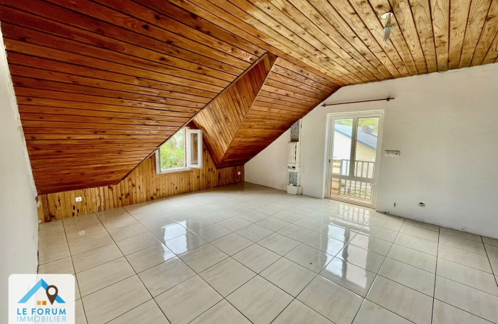 SAINT JOSEPH 97480 - CHARMANTE MAISON - QUARTIER CALME