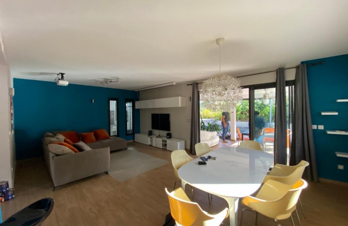 Location Maison 131.95m&sup2; 4 pi&#232;ces Ravine des Cabris