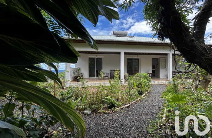 Vente Maison 200m&sup2; 5 pi&#232;ces Saint Philippe