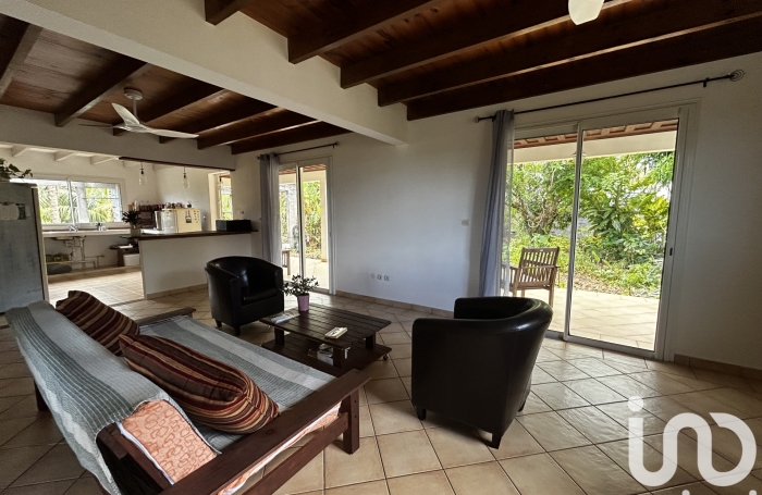 Vente Maison 200m&sup2; 5 pi&#232;ces Saint Philippe