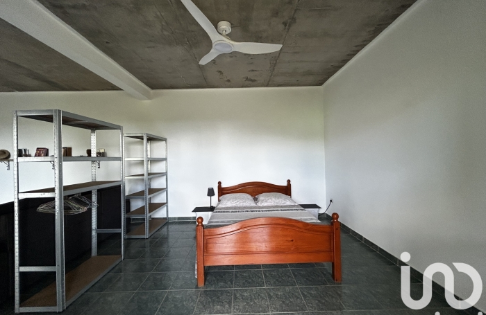 Vente Maison 200m&sup2; 5 pi&#232;ces Saint Philippe