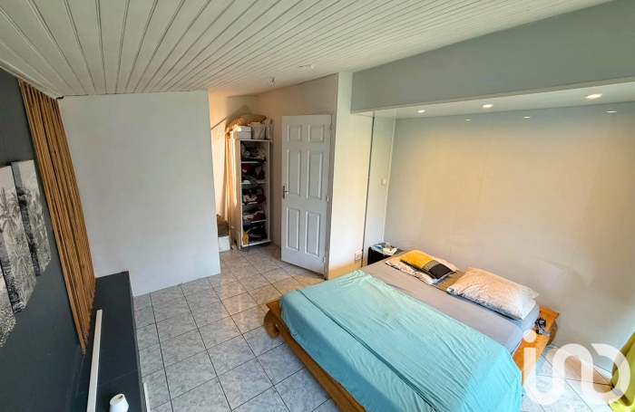 Vente Maison 90m&sup2; 5 pi&#232;ces Saint Joseph
