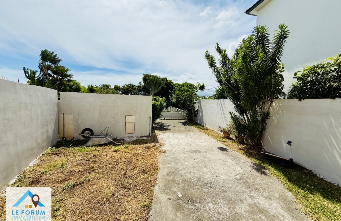 SAINT PIERRE (97410) - VILLA F3 FONCTIONNELLE ET AGREABLE - COMMODITES À PROXIMITÉ