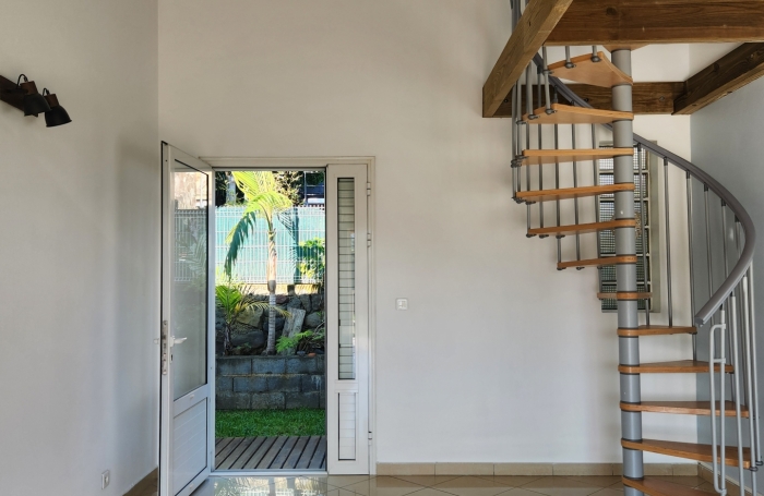 Vente Maison 225m&sup2; 6 pi&#232;ces Saint Paul