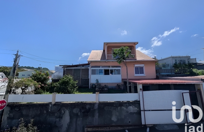 Vente Maison 120m&sup2; 5 pi&#232;ces Petite île