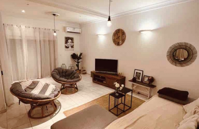 Vente Divers 260m&sup2; 10 pi&#232;ces Sainte Marie