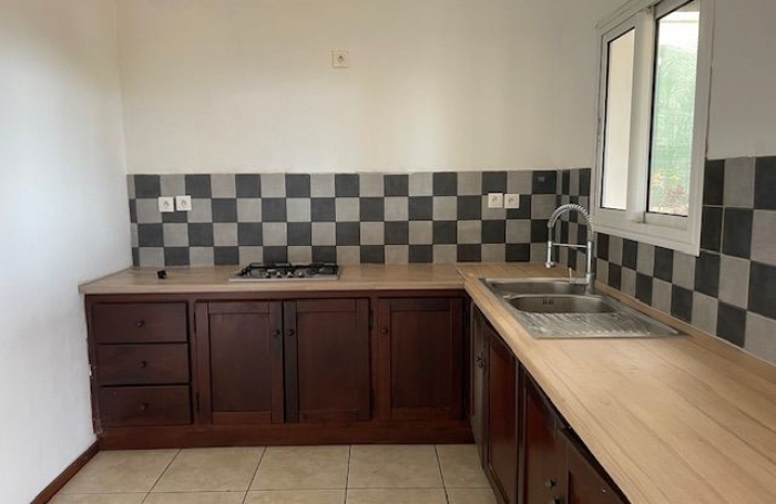 Vente Maison 71m&sup2; 3 pi&#232;ces Piton Saint Leu