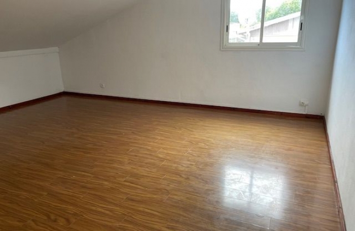 Vente Maison 71m&sup2; 3 pi&#232;ces Piton Saint Leu