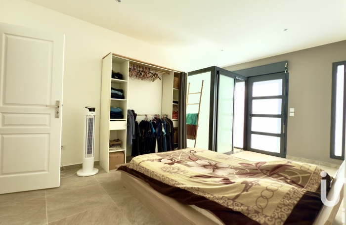 Vente Maison 105m&sup2; 4 pi&#232;ces Etang-Sale