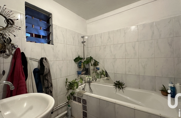 Vente Maison 73m&sup2; 4 pi&#232;ces Etang-Sale