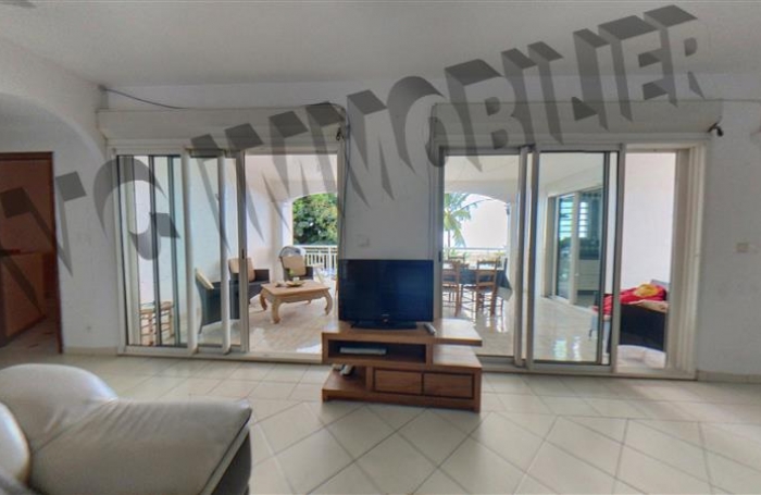 Location Maison 144m² 3 pièces Bois de Nefles St Paul