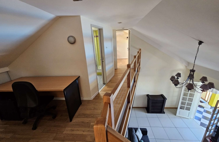 Location Maison 148.9m&sup2; 5 pi&#232;ces Sainte Marie