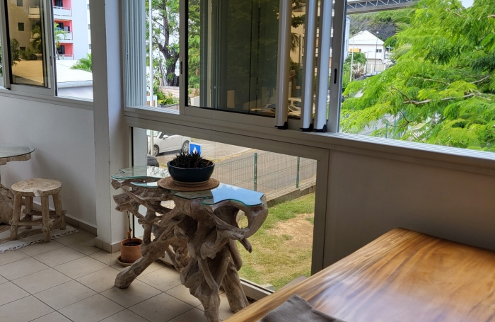 SAINT PAUL VILLE RESIDENCE DE LA BAIE T4 MEUBLE