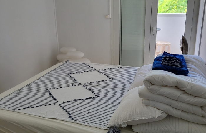SAINT PAUL VILLE RESIDENCE DE LA BAIE T4 MEUBLE