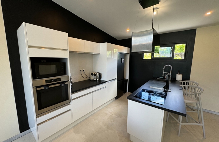 Location Appartement 72m² 3 pièces Saint-Benoît