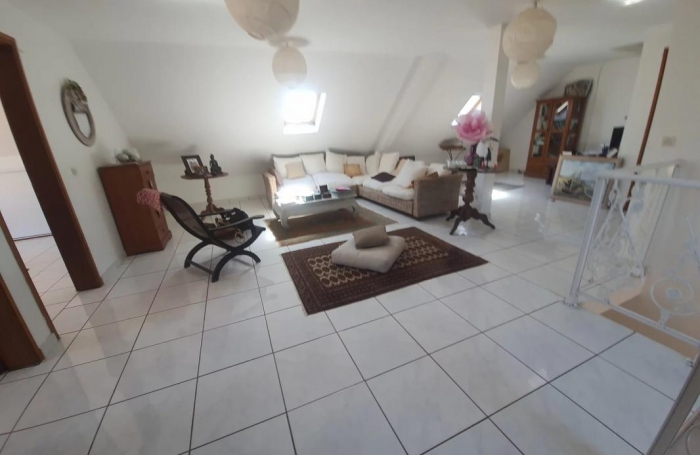 Vente Maison 175m&sup2; 5 pi&#232;ces La Montagne