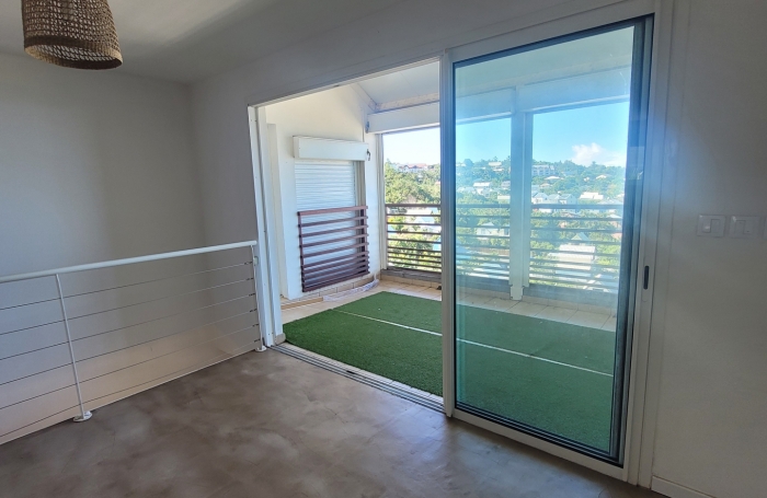 Vente Appartement 76m&sup2; 4 pi&#232;ces Les Avirons