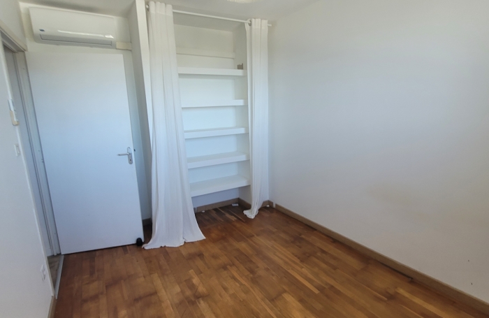 Vente Appartement 76m&sup2; 4 pi&#232;ces Les Avirons