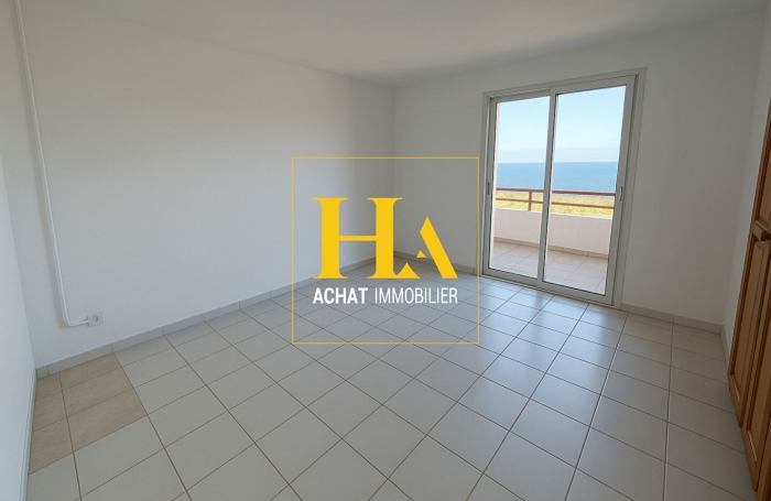 Vente Immeuble 347.1m² 16 pièces Saint-Pierre